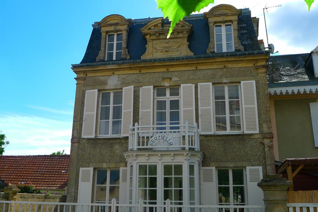 La Villa Graziella Arromanches-les-Bains Exterior photo